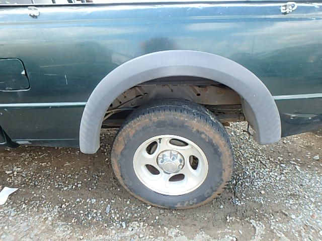 5D7083_9 Used 2002 Ford Ranger Header Panel Assembly