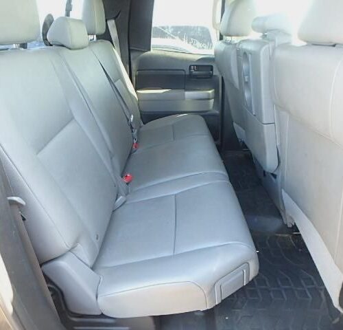 5D7088_6 Used 2010 Toyota Tundra Keys / Latches / Locks LH