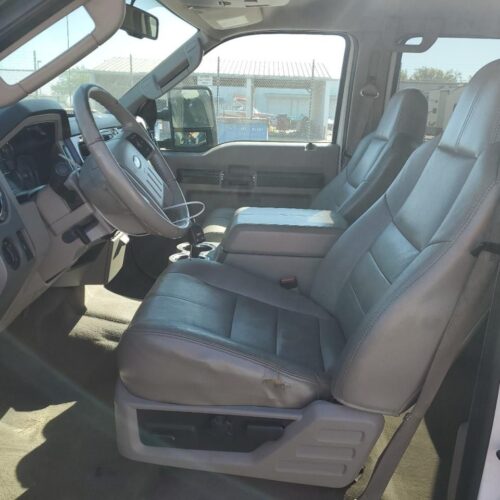 Used 2010 Ford F-250 Super Duty Side View Mirror RH