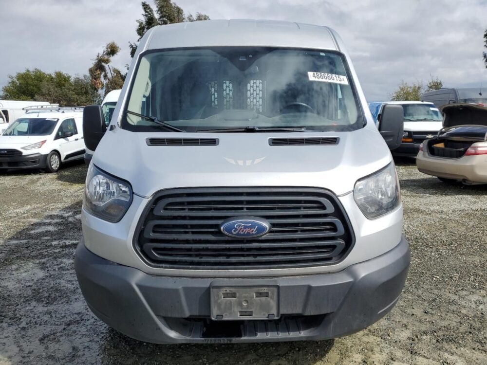 5D8795_10 Used 2019 Ford Transit 250 Strut LH