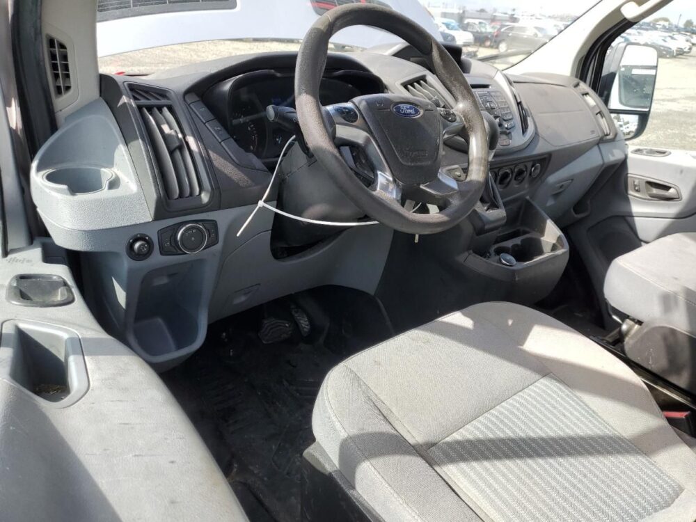 5D8795_13 Used 2019 Ford Transit 250 Strut LH