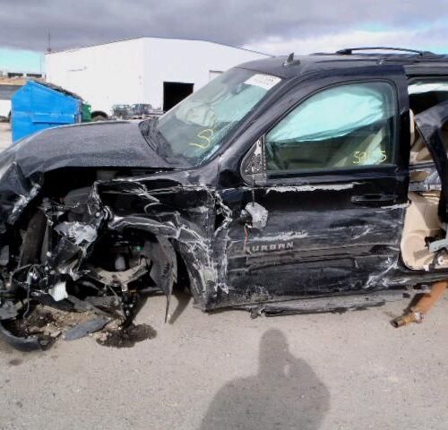 5E7098_10 Used 2012 Chevrolet Suburban 2500 6L90 Transmission Assembly