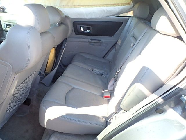 Used 2005 Cadillac SRX Spindle Knuckle Front RH