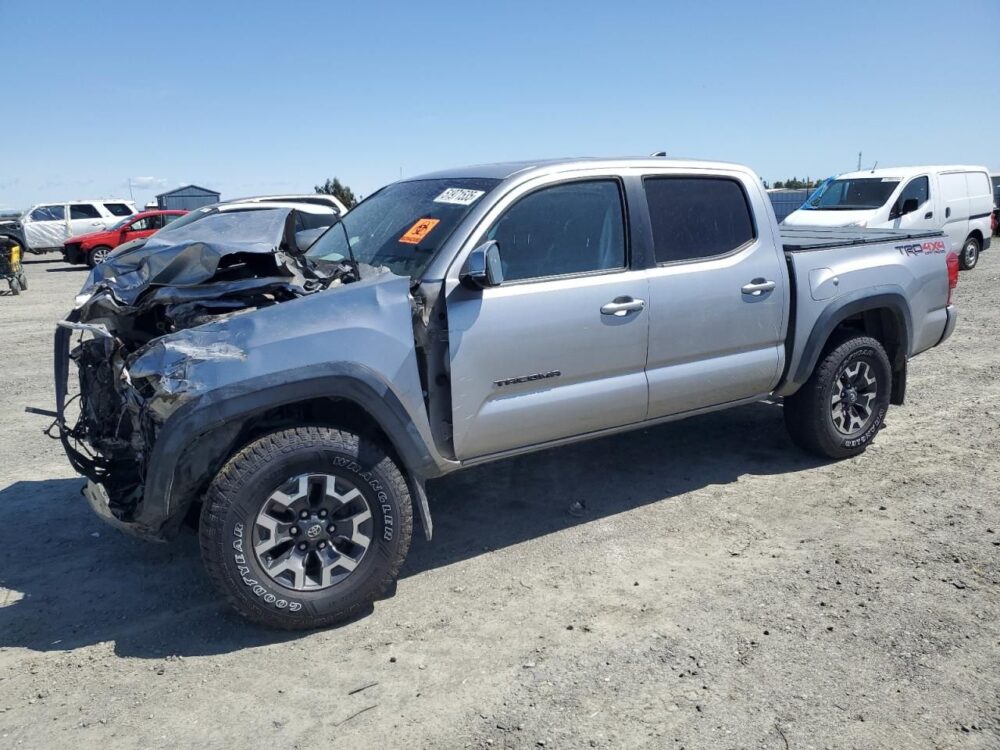 5F8809_1 Used 2016 Toyota Tacoma Fuel Pump
