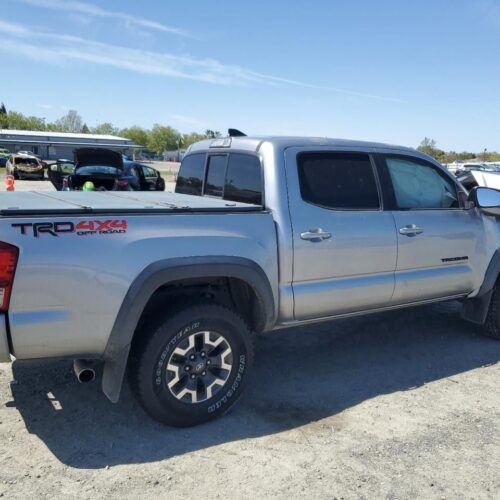 5F8809_5 Used 2016 Toyota Tacoma Fuel Pump