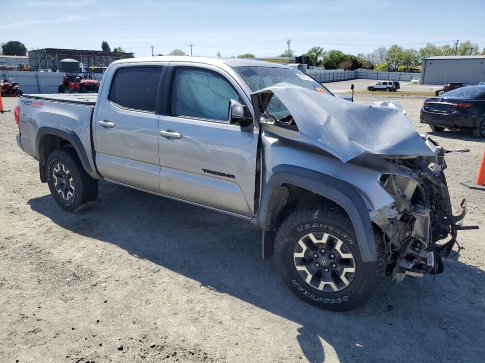 5F8809_6 Used 2016 Toyota Tacoma Fuel Pump