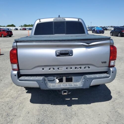 5F8809_8 Used 2016 Toyota Tacoma Fuel Pump