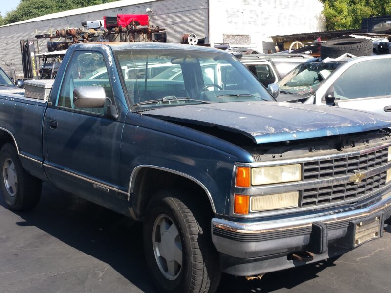 5G7128_0 Used 1991 Chevrolet C/K 1500 Carrier Assembly