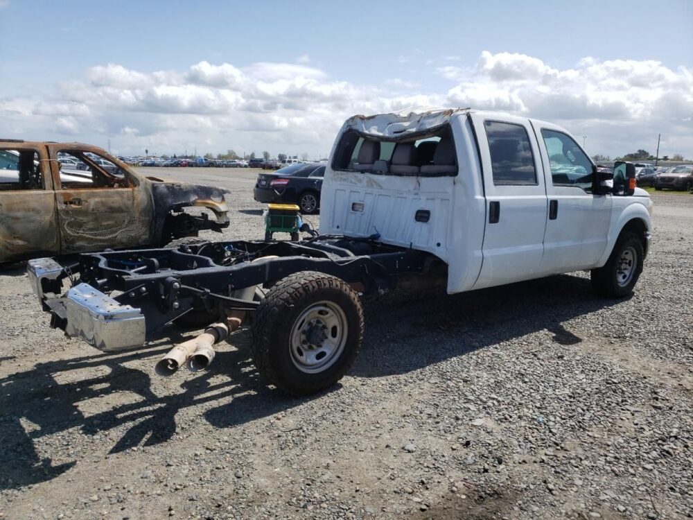 Used 2012 Ford F-250 Super Duty Spindle Knuckle Front RH