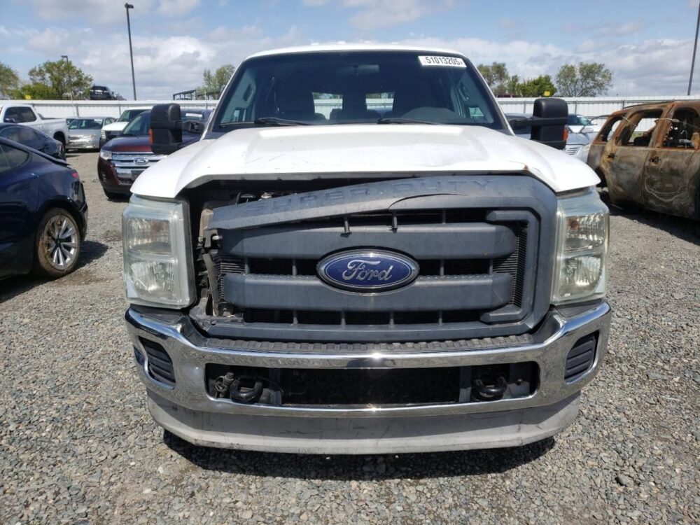 Used 2012 Ford F-250 Super Duty Spindle Knuckle Front RH