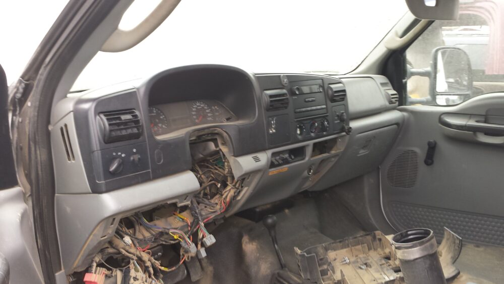 Used 2006 Ford F-350 Super Duty Wheel