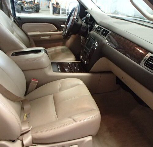 5J7173_5 Used 2007 GMC Yukon XL 1500 Front Lamp RH