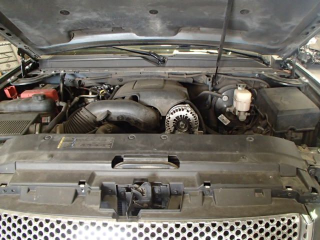 5J7173_7 Used 2007 GMC Yukon XL 1500 Front Lamp RH