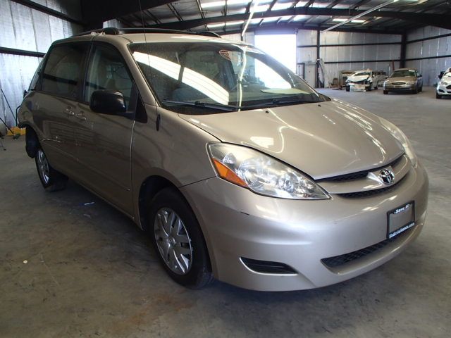 5K7178_0 Used 2007 Toyota Sienna Jack