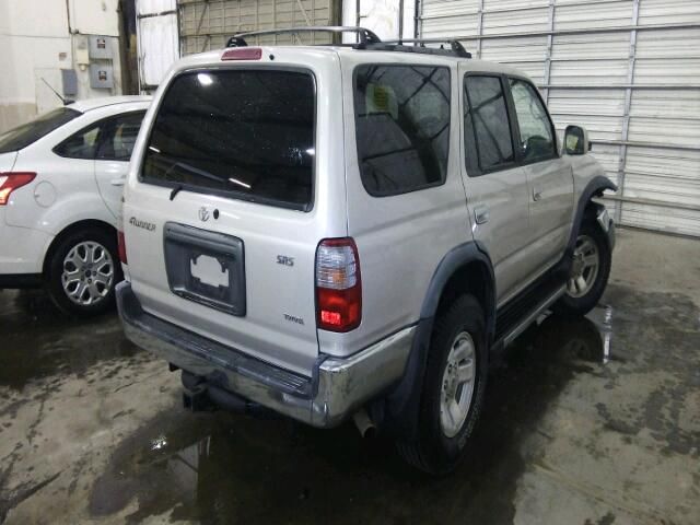5K7182_4 Used 2000 Toyota 4Runner Door Assembly Rear Side RH
