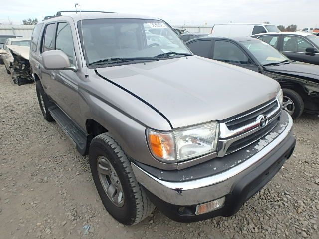5L7204_0 Used 2002 Toyota 4Runner Front Door Switch LH 8482035060