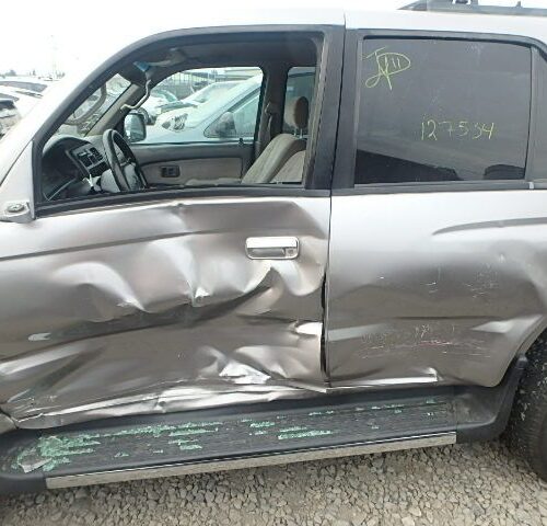 5L7204_9 Used 2002 Toyota 4Runner Front Door Switch LH 8482035060