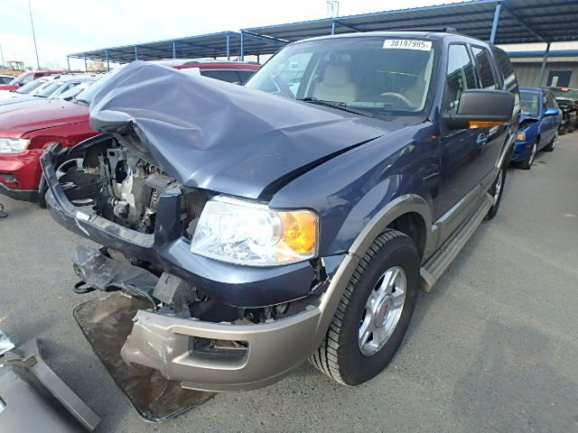 5L7208_2 Used 2004 Ford Expedition Spindle Knuckle Front LH