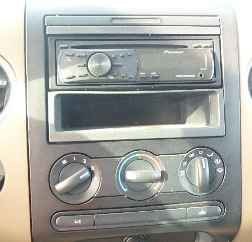 Used 2005 Ford F-150 Keys / Latches / Locks LH