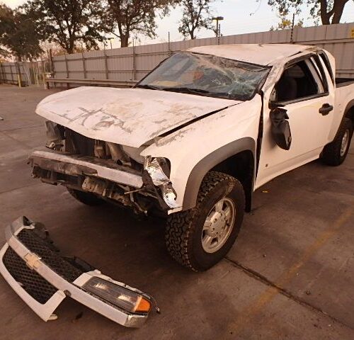 6E7302_8 Used 2006 Chevrolet Colorado Chassis Control Module 19115475