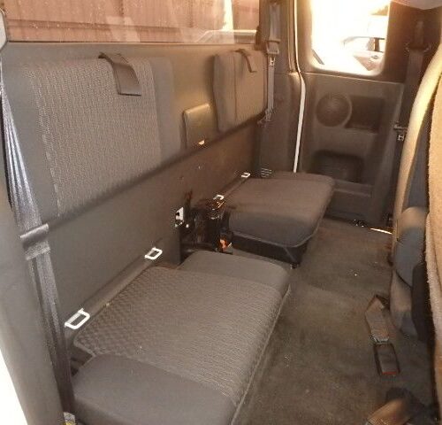 6E7302_9 Used 2006 Chevrolet Colorado Chassis Control Module 19115475