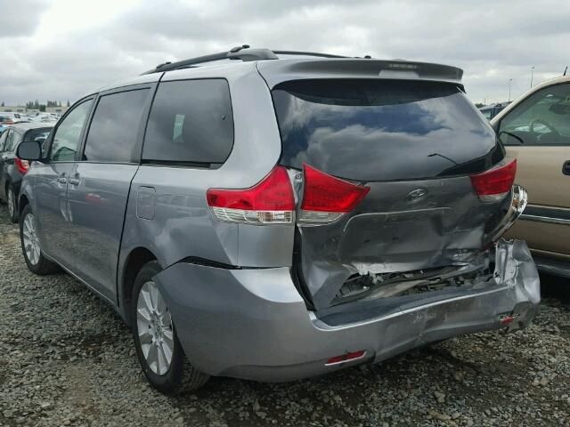 6F7322_4 Used 2012 Toyota Sienna Transfer Case Assembly