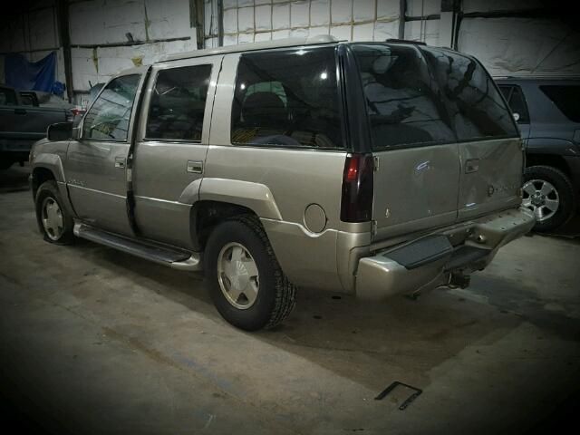 6G7328_5 Used 2000 Cadillac Escalade Door Assembly Front RH