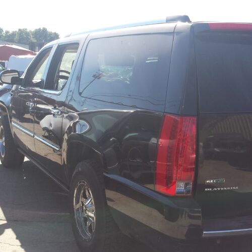 Used 2010 Cadillac Escalade ESV Navigation / Entertainment Screen