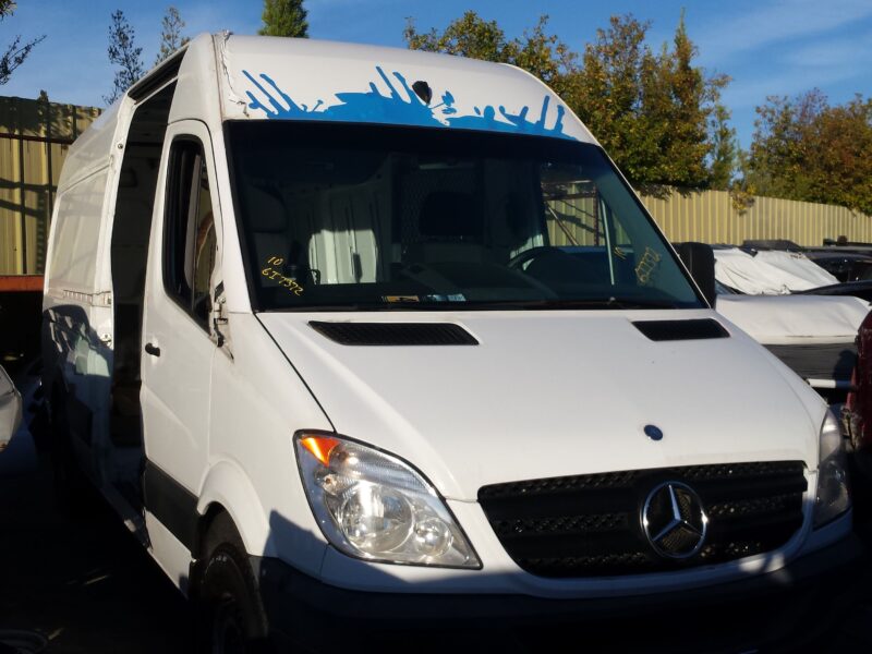 Used 2010 Mercedes Sprinter 2500 Jack