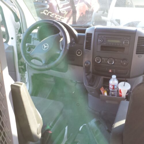 6I7372_3 Used 2010 Mercedes Sprinter 2500 Chassis Control Module 9069006801