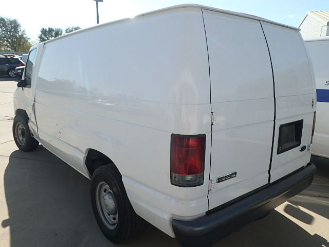 Used 2006 Ford E-150 Van Air Flow Meter 3L3Z12B579BA