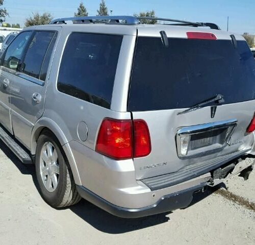 6J7394_5 Used 2005 Lincoln Navigator Lower Control Arm Front RH