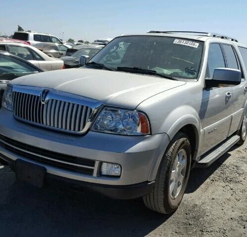 6J7394_8 Used 2005 Lincoln Navigator Lower Control Arm Front RH