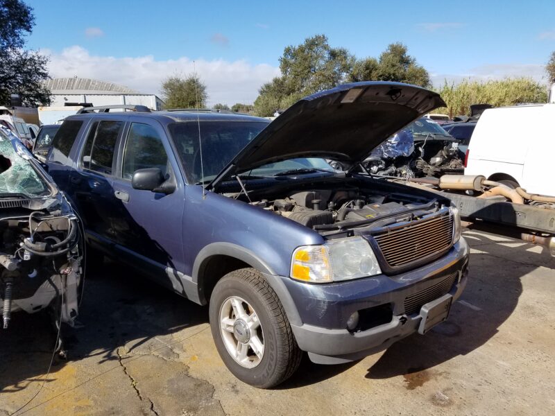 6K7400_0 Used 2003 Ford Explorer Hood