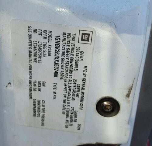 6L7415_2 Used 1999 Chevrolet Suburban 2500 Jack