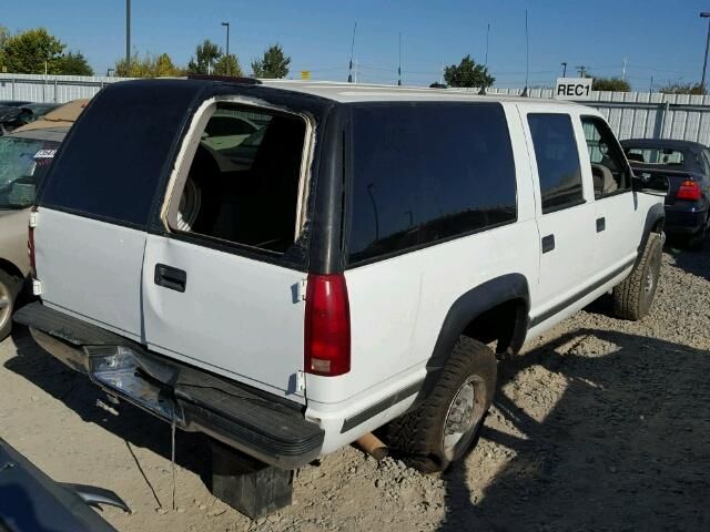 6L7415_5 Used 1999 Chevrolet Suburban 2500 Jack