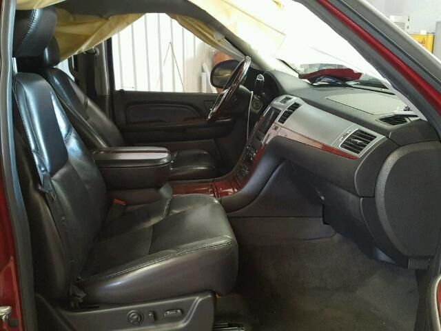 6L7426_1 Used 2007 Cadillac Escalade Camera / Projector