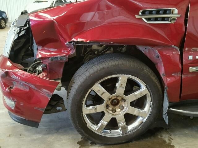 6L7426_4 Used 2007 Cadillac Escalade Camera / Projector