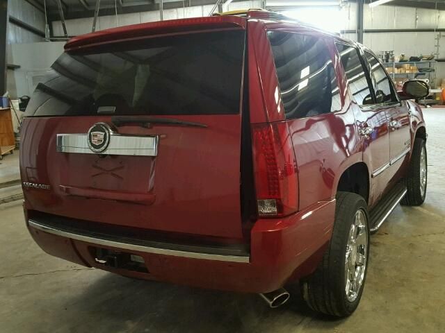 6L7426_8 Used 2007 Cadillac Escalade Camera / Projector