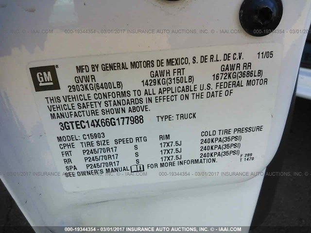7D7499_10 Used 2006 GMC Sierra 1500 Air Cleaner