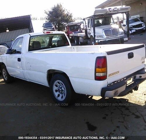 7D7499_4 Used 2006 GMC Sierra 1500 Air Cleaner
