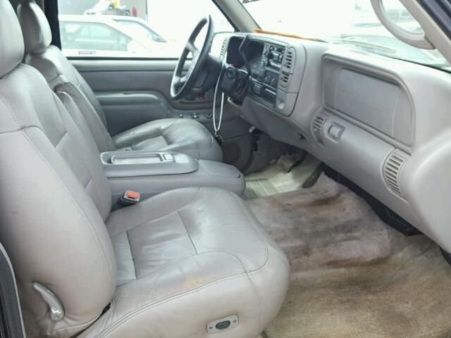 7E7508_1 Used 1997 Chevrolet Tahoe Carrier Assembly