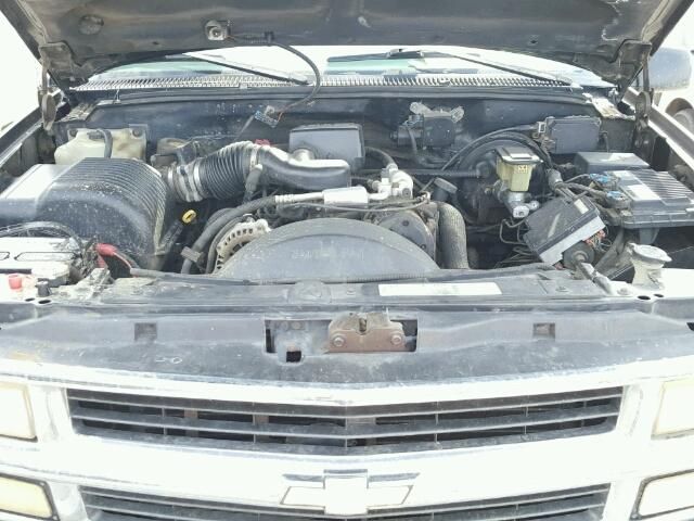 7E7508_10 Used 1997 Chevrolet Tahoe Carrier Assembly