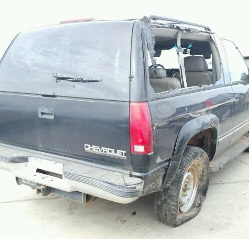 7E7508_8 Used 1997 Chevrolet Tahoe Carrier Assembly