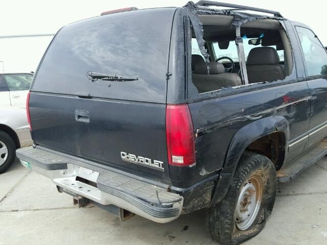 7E7508_9 Used 1997 Chevrolet Tahoe Carrier Assembly