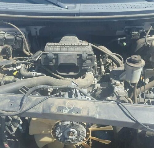 7G7546_6 Used 2004 Ford F-150 Spindle Knuckle Front LH