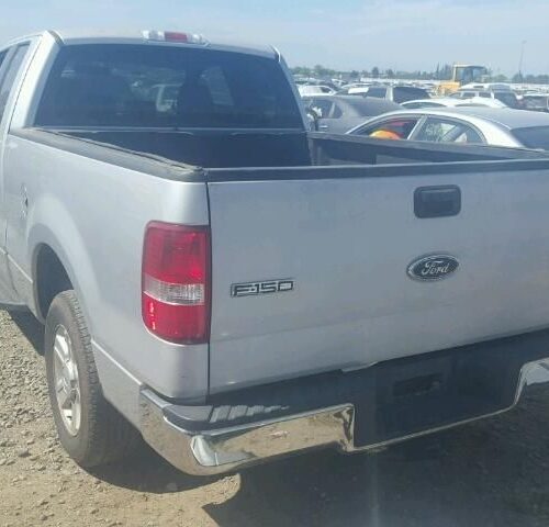 7G7546_7 Used 2004 Ford F-150 Spindle Knuckle Front LH