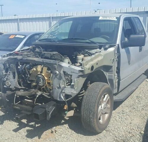 7G7546_9 Used 2004 Ford F-150 Spindle Knuckle Front LH