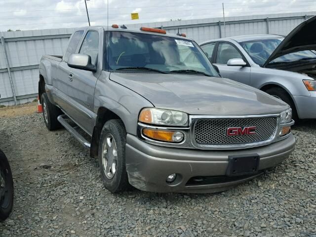 7H7564_0 Used 2003 GMC Sierra Denali 1500 Jack