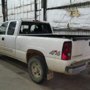 2004 Chevrolet Silverado 1500 Wheel